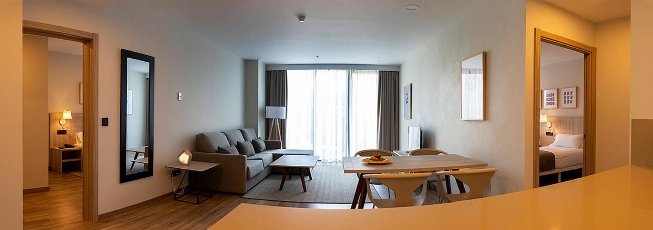 Aparthotel Attica 21 Valles Sabadell Eksteriør billede